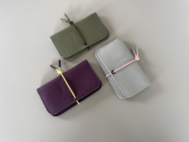 KNOT wallet - concrete leather & soft pink elastic