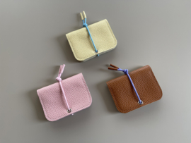 KNOT wallet mini - butter leather & light blue elastic