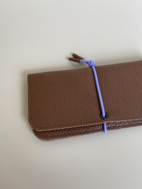 KNOT wallet wide - hazelnut leather & lilac elastic