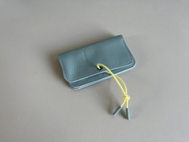 KNOT wallet - mist leather & pale yellow elastic
