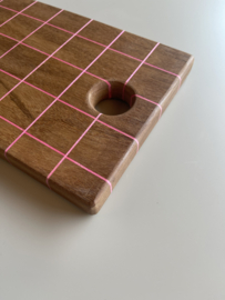 serving board 36 - pink grid