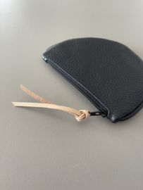 FLAT MOON purse - black leather - limited color edition
