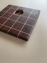serving board 18,5 - pink grid