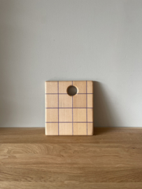 serving board 20 - purple grid