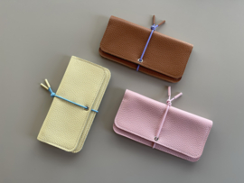 KNOT wallet wide - cotton candy leather & elastic