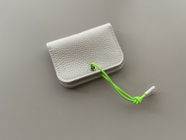 KNOT wallet mini - cloud leather & neon green elastic cord