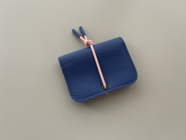KNOT wallet mini - navy leather & pink elastic cord