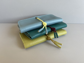 KNOT wallet - mist leather & pale yellow elastic