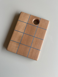 serving board 22 - blue grid
