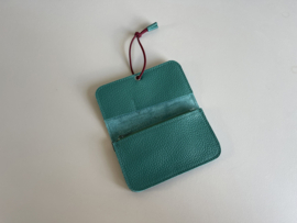 KNOT wallet - pine leather & burgundy elastic