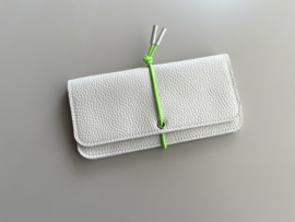 KNOT wallet wide - cloud leather & neon green elastic