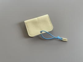 KNOT wallet mini - butter leather & light blue elastic