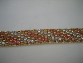 Goudkleurig schakel boogcollier met karabijn sluiting nieuw