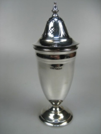 Antieke Sterling Zilveren Zout / Peperstrooier uit ca. 1908