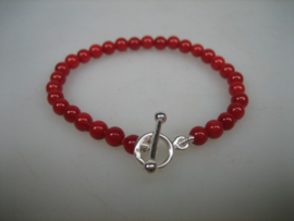 Antieke Bloedkoralen Baby Armbandje met zilveren Kapittelstokje sluiting uit ca.1880