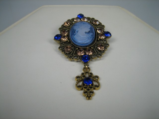 Broche Portret – Legering & Hars met Bergkristallen (Donkerblauw/Goudkleurig)