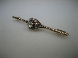 Gouden 14 Karaat Broche met diversen Diamanten uit ca. 1932
