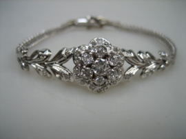 Gouden armbanden en divers