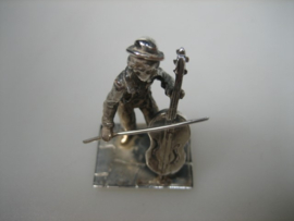 Antieke zilveren miniatuurtje Cello speler uit ca. 1900