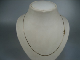 Gouden Colliers Divers