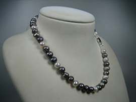 Parel Barok collier met Zilveren Cartier sluiting