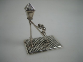Zilveren Lantaarnopsteker Miniatuur uit ca. 1976