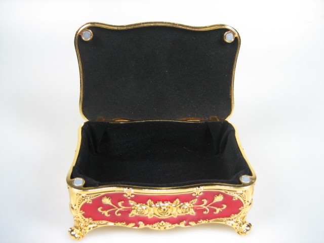 Luxe Sieraden Box Rood geëmailleerd met goudkleurige versieringen