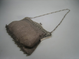 Antieke zilveren Zeeuwse dames tas maliënkolders uit ca.1906