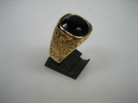 Herenring met synthetische zwarte Onyx steen nieuw uit eigen import