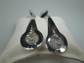 Zilveren Oorhangers handwerk uit Denemarken
