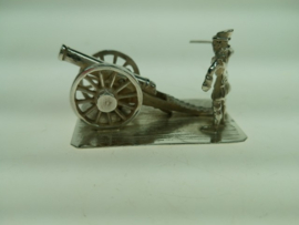 Zilveren Zeldzaam Kanon met schutter uit Haarlem uit ca.1969