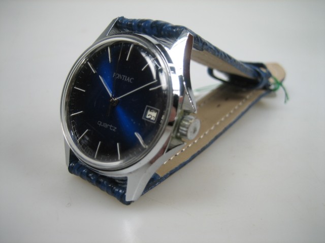 Pontiac horloge staal met datum Quartz uit ca. 1969 geheel nieuw