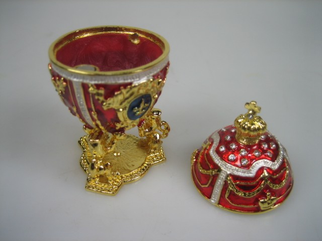 Luxe Faberge-Eierhouder Rood geëmailleerd met goudkleurige versieringen Nieuw