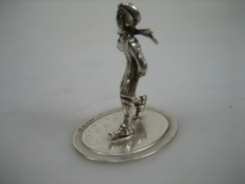 Miniatuurtje Zilver en Zeldzaam  Hockeyspeller van J. Weeda uit ca. 1979