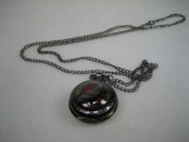 Quartz zakhorloge met ketting en embleem afbeelding van een Raaf
