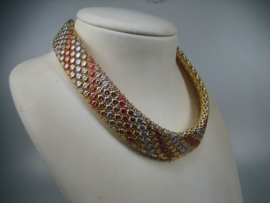 Goudkleurig schakel boogcollier met karabijn sluiting nieuw