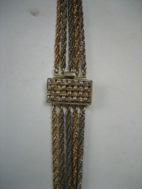 Double en zilverstaal 5 rijen collier met diversen kleuren met Baksluiting uit ca. 1948