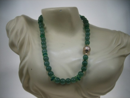 Antiek Chrysopraas Edelsteen colliers met goud op zilver sluiting