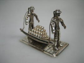 Miniatuur Zilver Goudse Kaasdragers uit ca. 1950