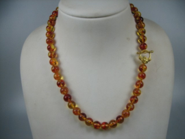 Antieke Amber collier kettingen uit eigen import en in ons eigen atelier geheel bewerkt