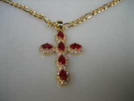 Kruis met Robijnrode kleurstenen en een figaro collier met Cartier sluiting nieuw