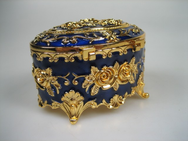 Luxe Sieraden Box Kobalt Blauw geëmailleerd Ovaal met goudkleurige versieringen Nieuw