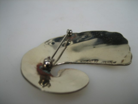 Alpaca Broche met inleg Parelmoer uit 1930