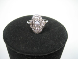 Antieke Witgouden Prinsessen Ring met top Briljanten uit ca.1922