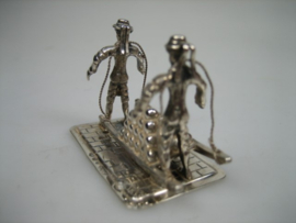 Miniatuur Zilver Goudse Kaasdragers uit ca. 1950