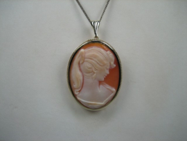 Geelgouden 14 karaat broche hanger met gouden Kabelrand uit ca. 1952