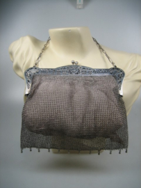 Antieke zilveren Zeeuwse dames tas maliënkolders uit ca.1906