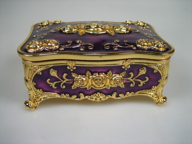 Luxe Sieraden Box Paars geëmailleerd met goudkleurige versieringen