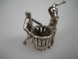 Miniatuur Zilveren Tonnenmakers uit ca. 1962 Haarlem
