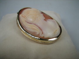Geelgouden 14 karaat broche hanger met gouden Kabelrand uit ca. 1952